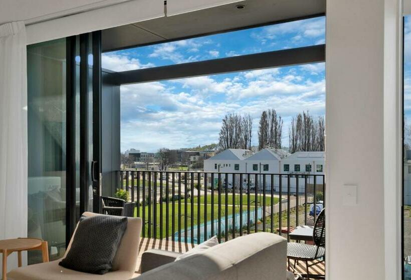 Top Floor Luxury City Central W Sunny Balcony