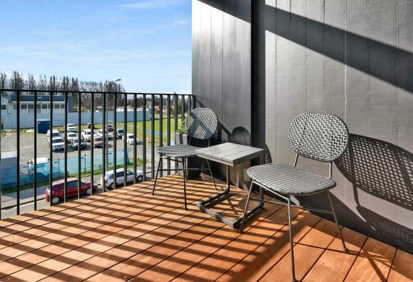 Top Floor Luxury City Central W Sunny Balcony