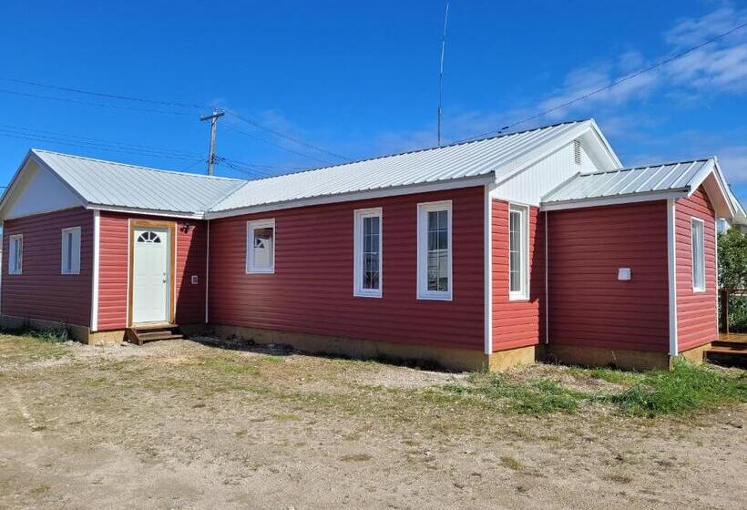 פנסיון Beluga Beach House