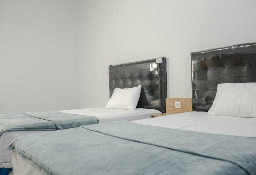 膳宿费 Sitiinggil Guest House Syariah