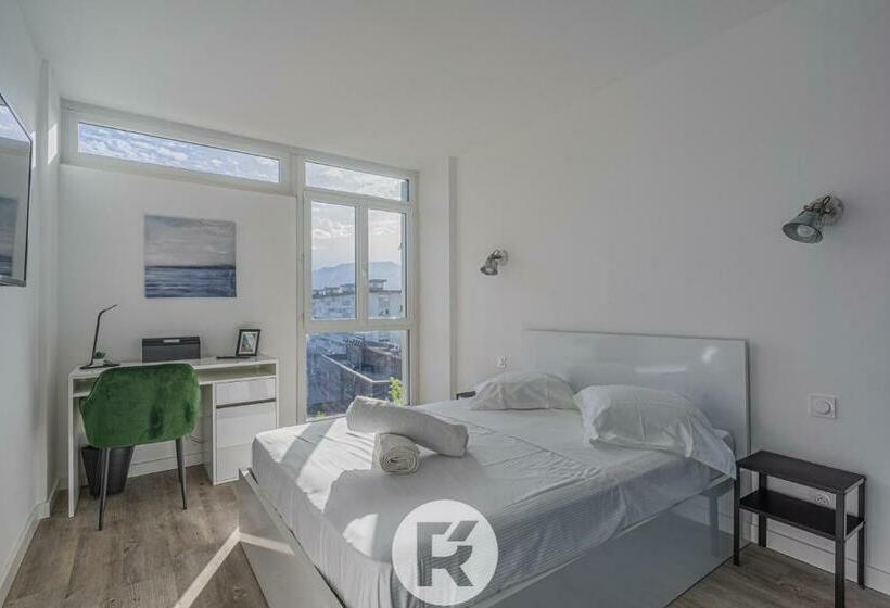 R Apparts T2 Le Belledonne View