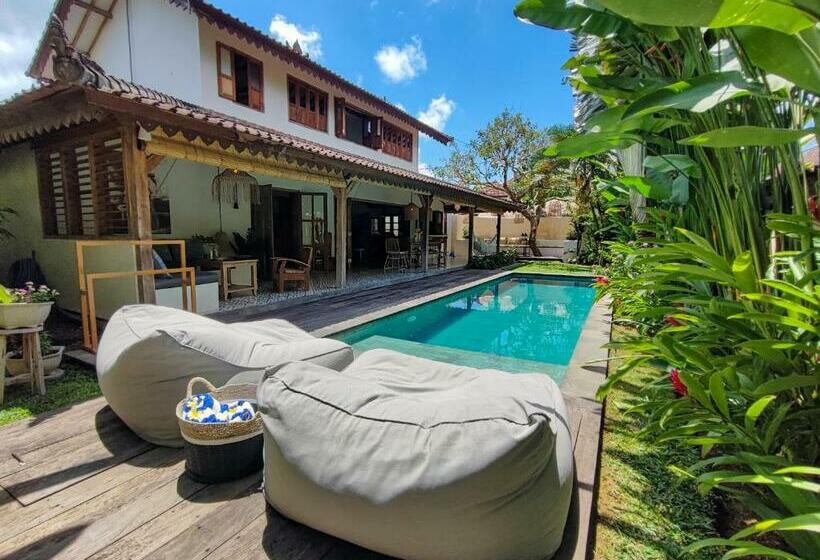 Villa Satrisna Canggu