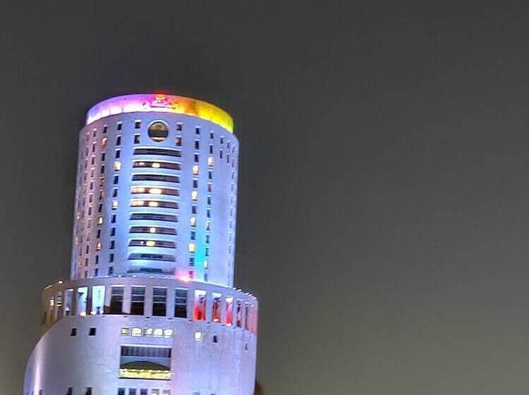 45m Luxury Room Royal View Near All Services