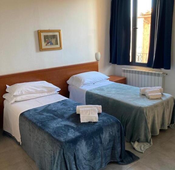 فندق صغير Locanda Le Ginestre