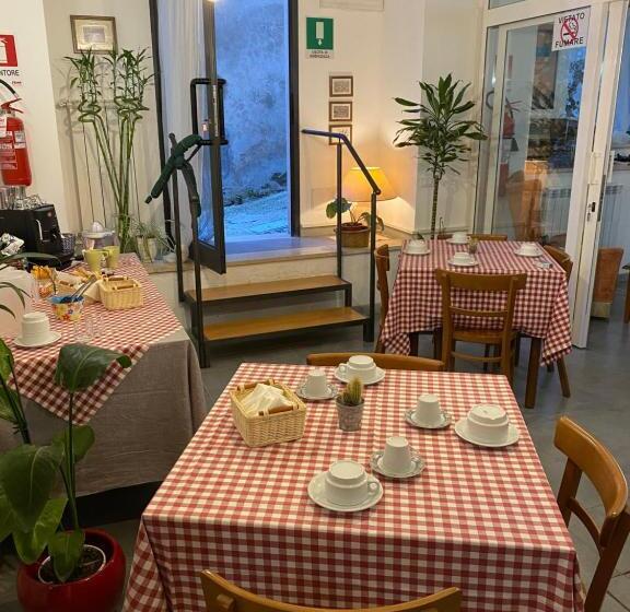 הוסטל Locanda Le Ginestre