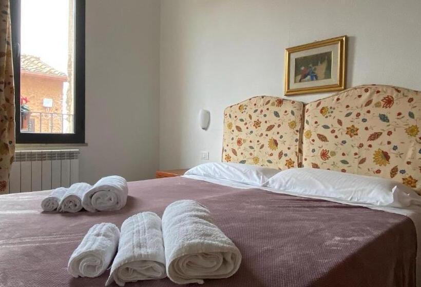 הוסטל Locanda Le Ginestre