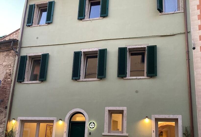 مبيت وإفطار A Casa Di Biagio