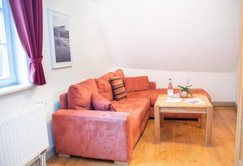 مبيت وإفطار Alte Windmühle   Hotel Garni