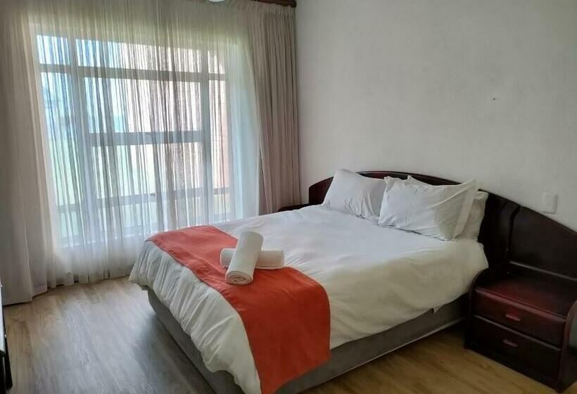 Brookes Hill   Stunning Views