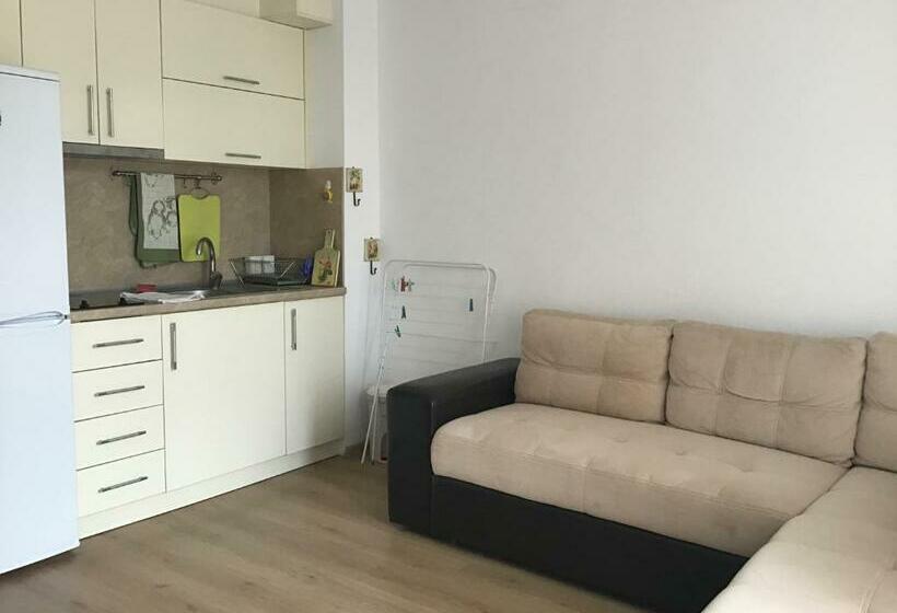 Casa Del Mar Apartment