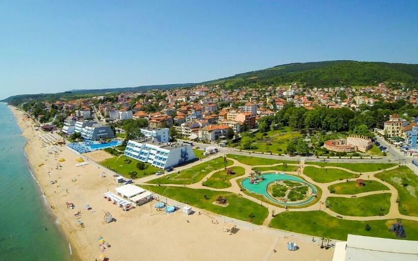 Casa Del Mar Apartment