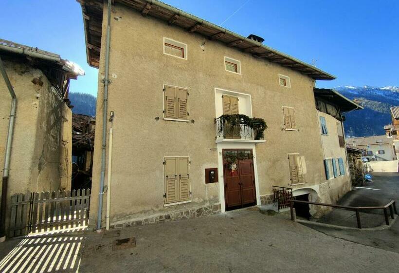 Casa Della Rosina