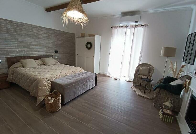 Casa Rosamari   Su Lago Di Posta Fibreno, Appartamento Con Camino