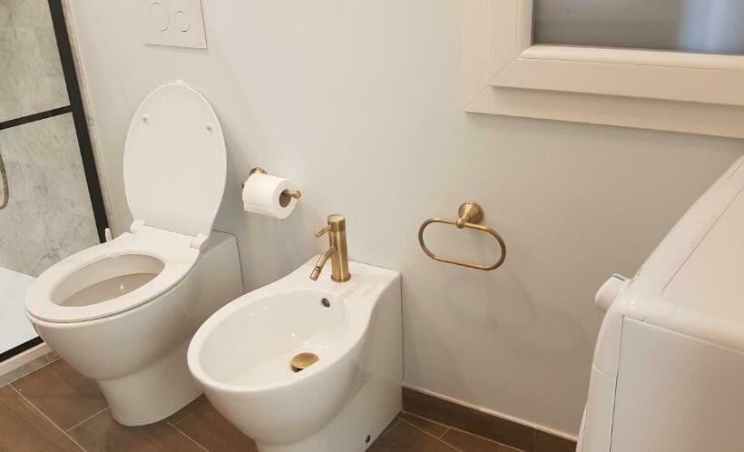 Casa Rosamari   Su Lago Di Posta Fibreno, Appartamento Con Camino