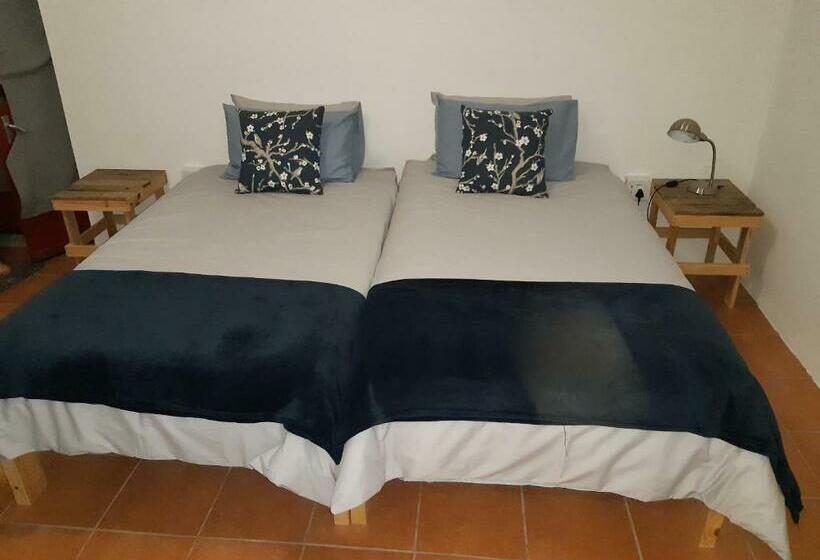 Farmhouse Guestrooms