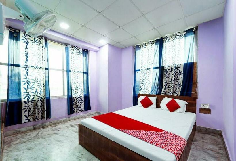 בית מלון כפרי Oyo 93415  Vishnu