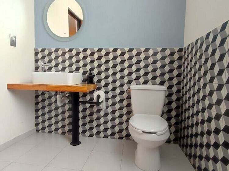 پانسیون El Salto De Camela Hostal