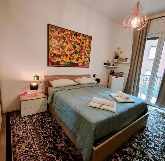 ペンション Mc Flys Malpensa Airport