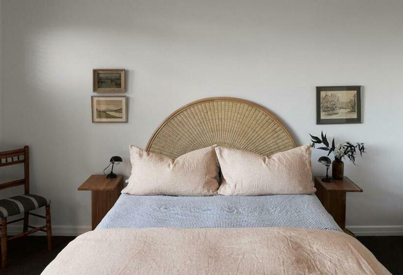 Chart House Large Spacious ,sleeps 6,walk To Freo