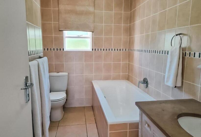 Villa 44, The Estuary Country Estate, Port Edward