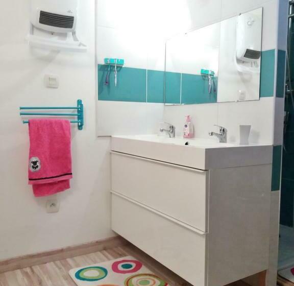 3 Chambres Kitchenette Parking Option Piscine