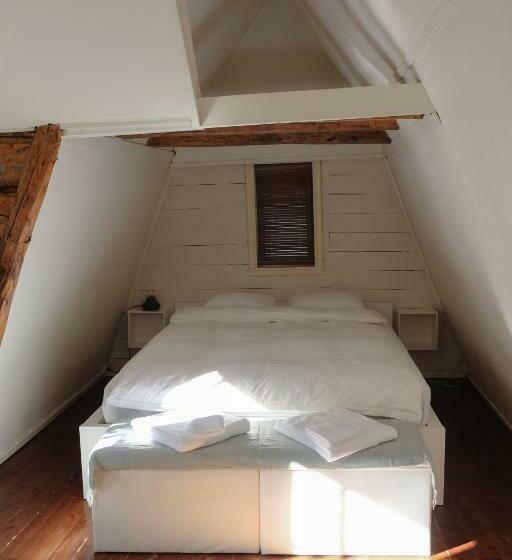 Charming Bergen House, Rare Historic House From 1779, Whole House