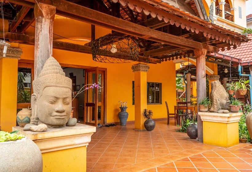 Den Hotel Totonou Siem Reap