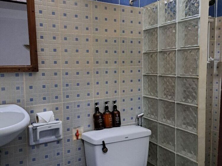 Den Hotel Totonou Siem Reap