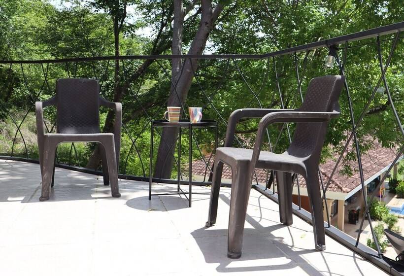 Golf Course Casa With Hillside Vista