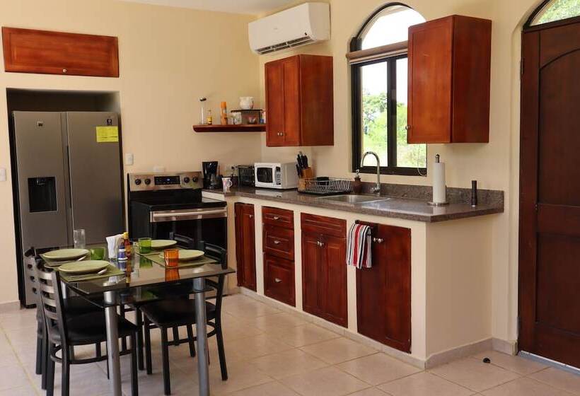 Golf Course Casa With Hillside Vista