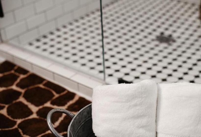 בית מלון כפרי Blue Hills Ranch