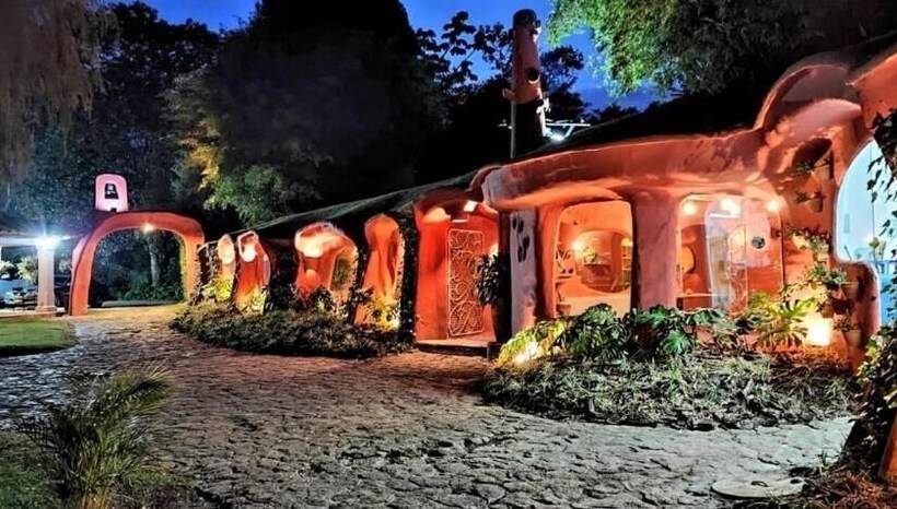 Отель Cigarrales De Santa Teresa