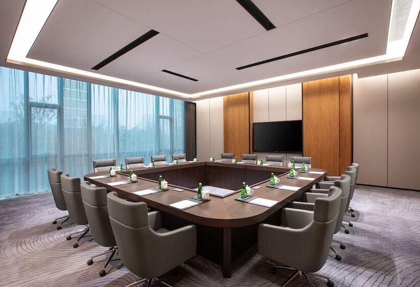 هتل Crowne Plaza Zhengzhou High Tech Zone, An Ihg