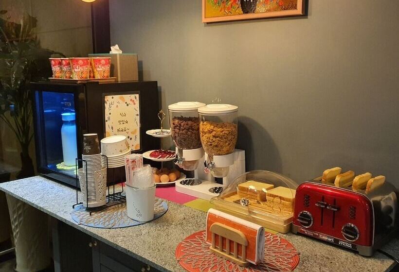 בית מלון כפרי Frenchcode