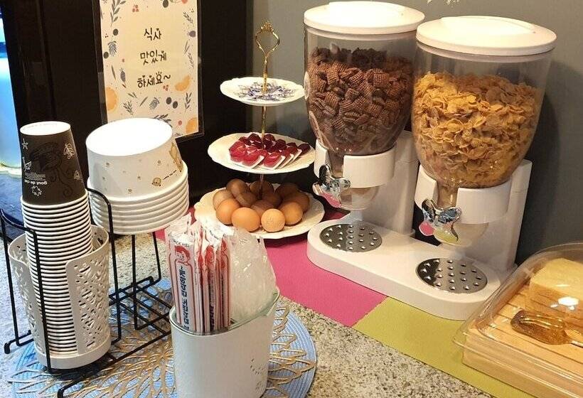 בית מלון כפרי Frenchcode