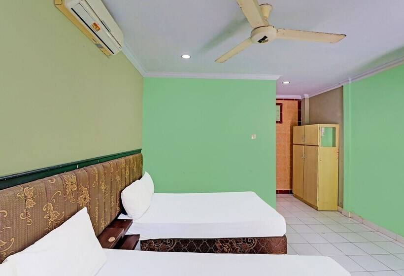 Отель Oyo 91610 Batukaru Garden