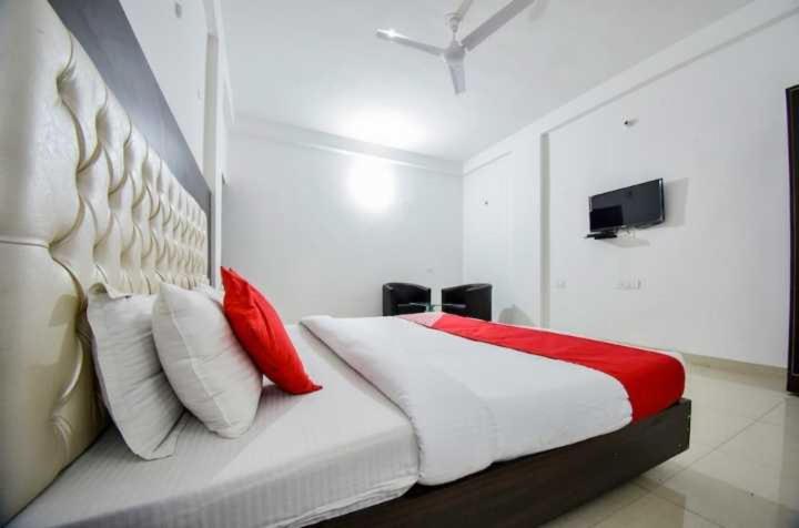 호텔 Oyo 93194  Paris