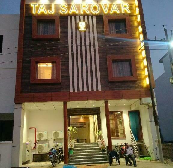 ホテル Taj Sarovar By Wb Inn