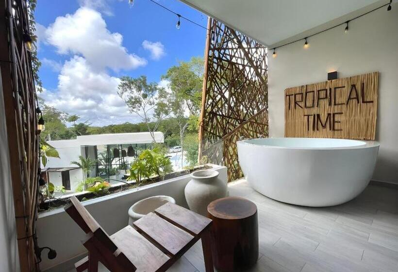 Jade By Andiani Travel