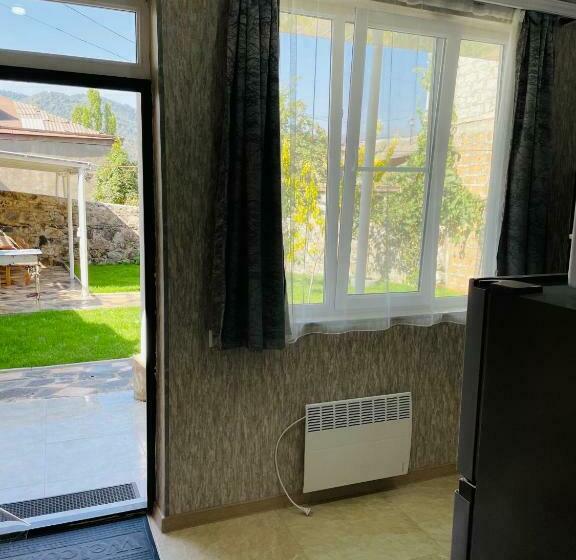 Пансион уютный двор