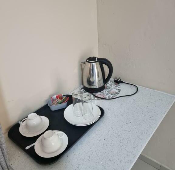 펜션 Awethu Guest House