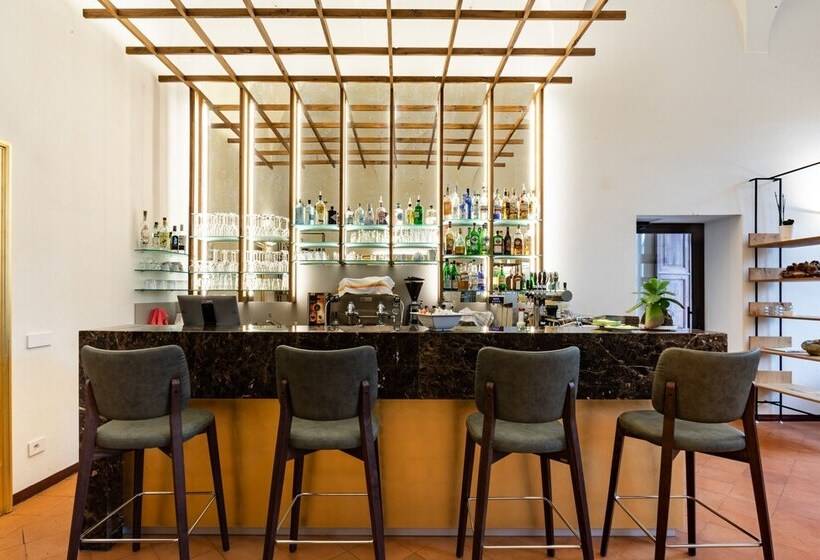 膳宿费 Bonacolsi Collection