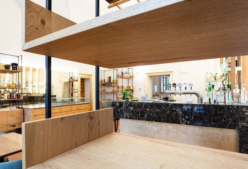 膳宿费 Bonacolsi Collection