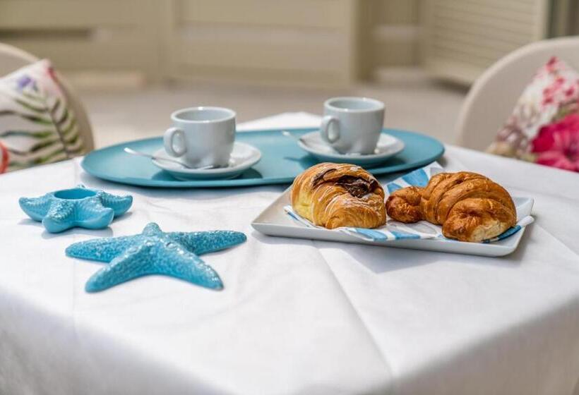 פנסיון Crystal Camere