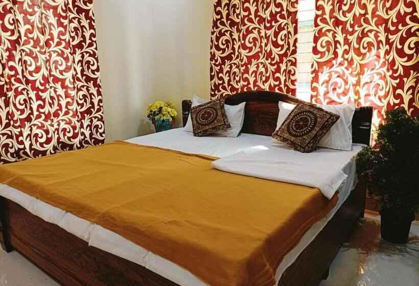 بنسيون Diamond Cottage