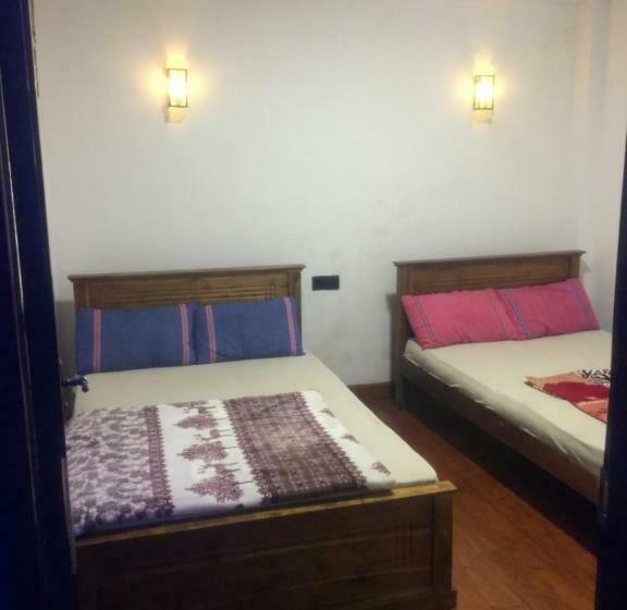 פנסיון Greenleaf Guesthouse