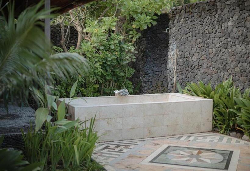 פנסיון Secret Moon Beach House