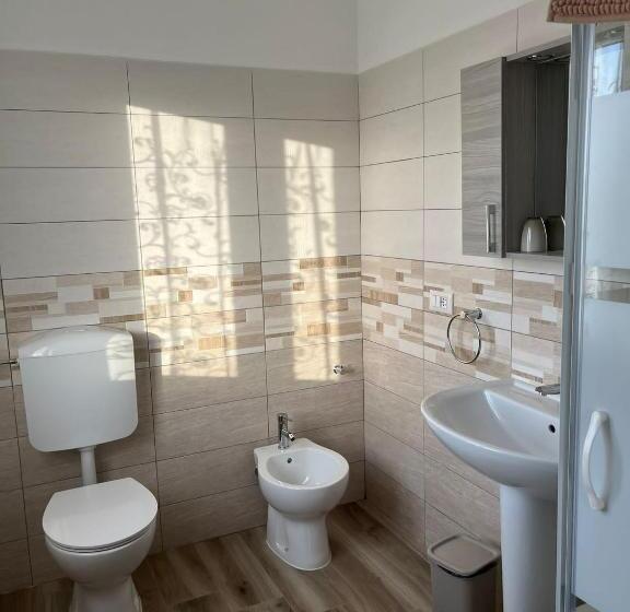 ペンション Villa Flora Di Capriata D Orba