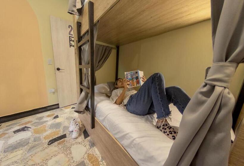 Ventiuna Hotel Y Coliving