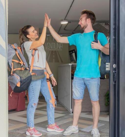 Ventiuna Hotel Y Coliving